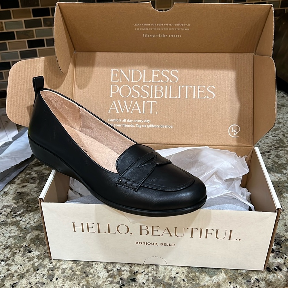 ivonne  Black new inbox flat/loafers